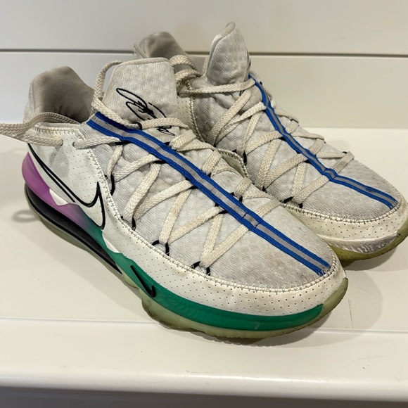 Nike Other - Gently Used Men’s Lebron Low Glow in the Dark Basketball Shoe 10